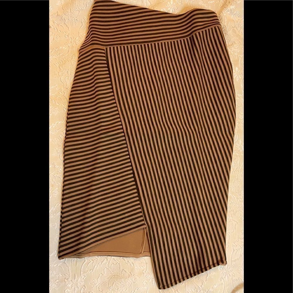 G.I.L.I.  Women’s Striped shirt midi Size: 4
